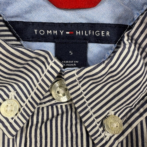 Tommy Hilfger 2 Boys Long Sleeve Button Front Shirts | Size 5 - Picture 2 of 9